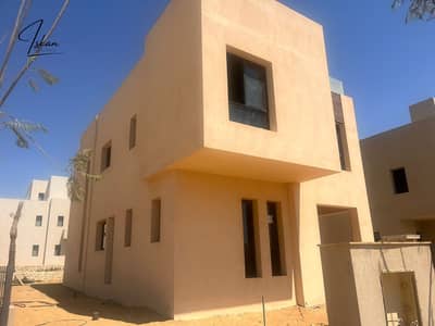 3 Bedroom Villa for Sale in 6th of October, Giza - 52d8d21c-ba02-4efd-a7b0-dabb96679c8d. jpg 3 Bedroom Villa for Sale in 6th of October, Giza - 52d8d21c-ba02-4efd-a7b0-dabb96679c8d. jpg