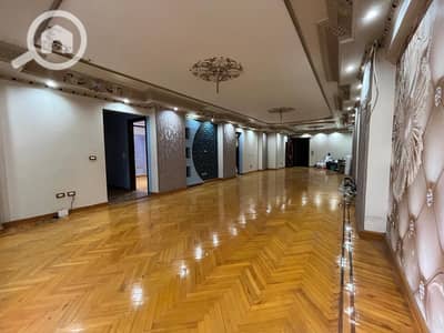 مکتب  للايجار في جليم، الإسكندرية - 5145de44-14e3-42d4-8478-7c2dd24ee5d9. jpg