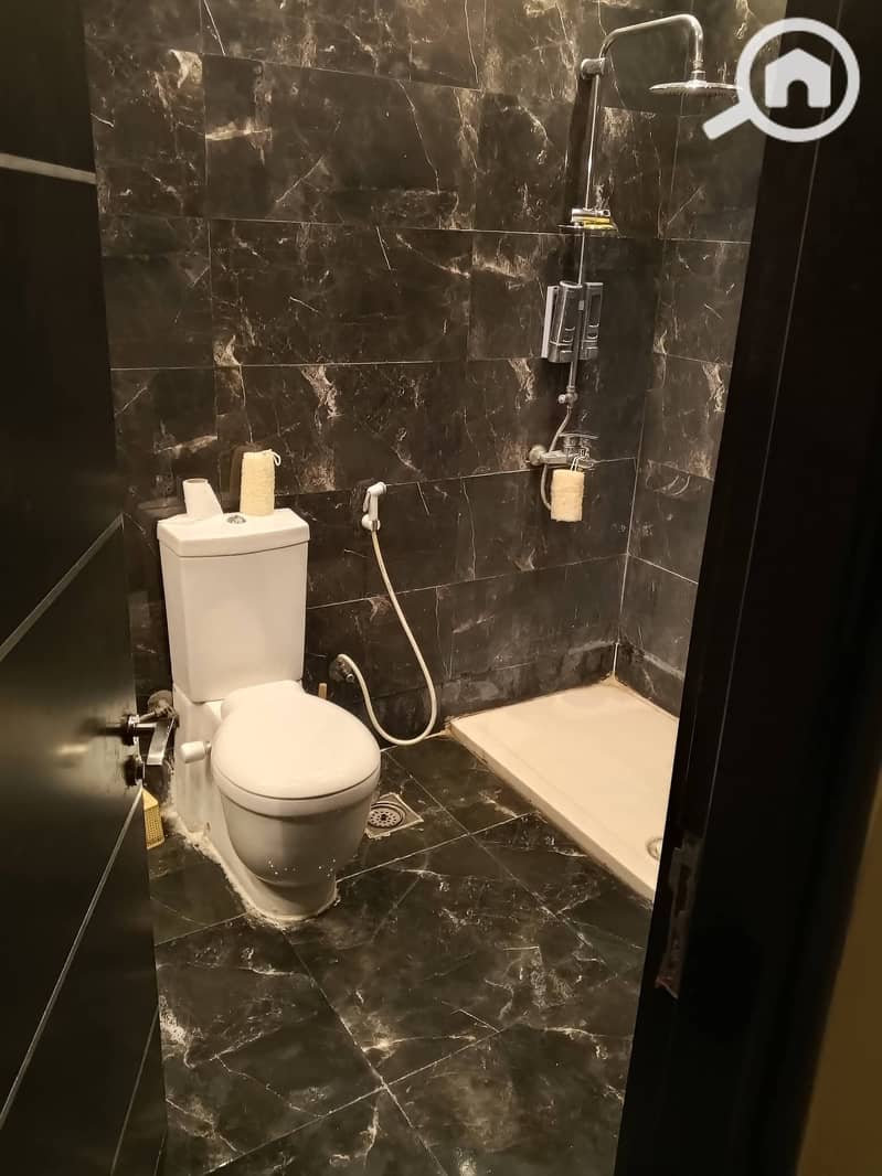 4 1000862066. jpg