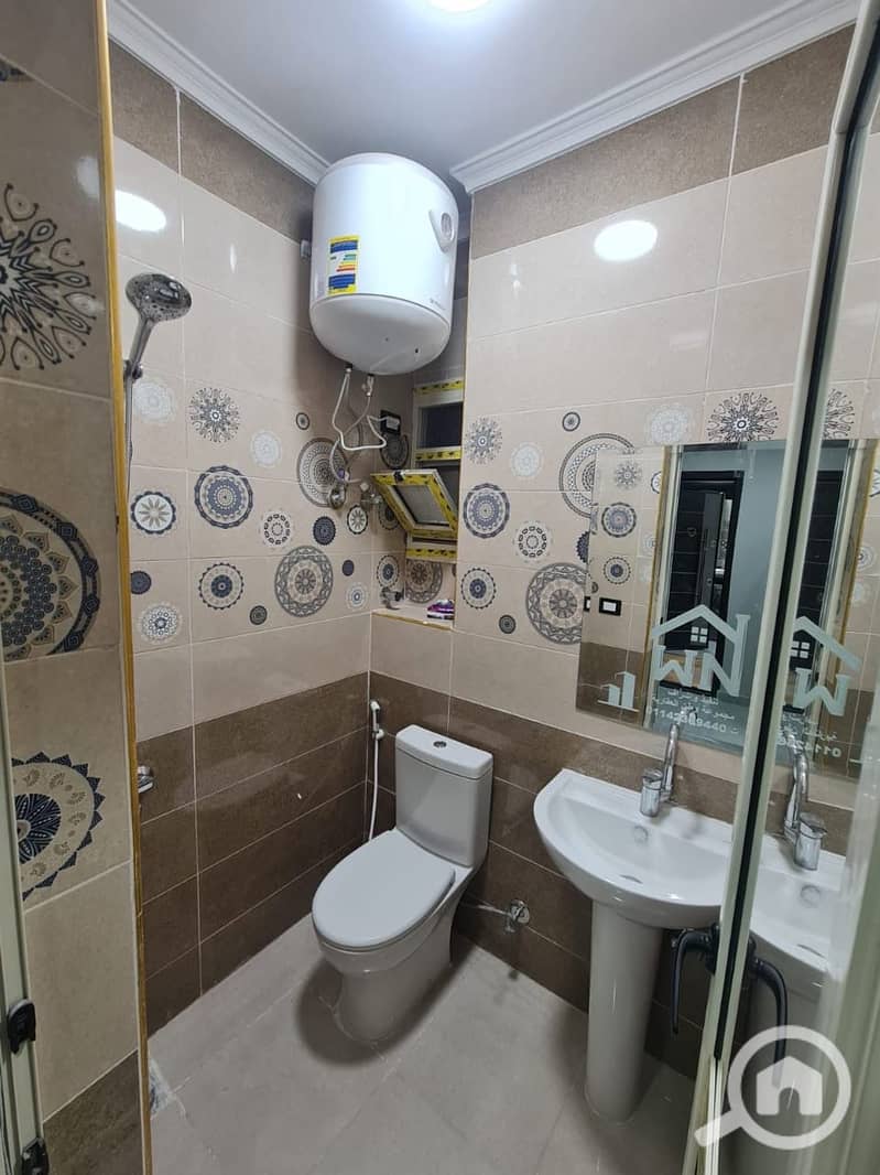 5 32327e82-d24c-4fbb-90bb-ffe9ba760d7a. jpg