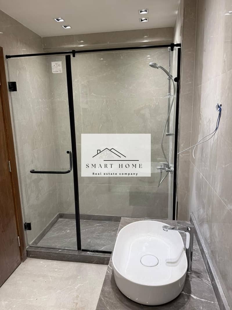 8 1e6ec399-783c-4b70-9065-d4eb4707bc8d. jpg