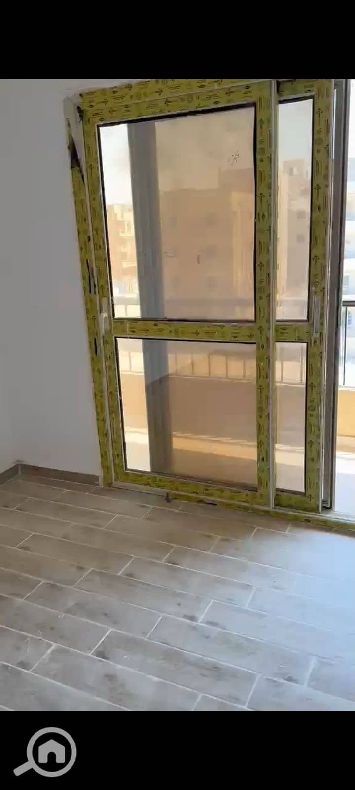 10 1000099580. jpg