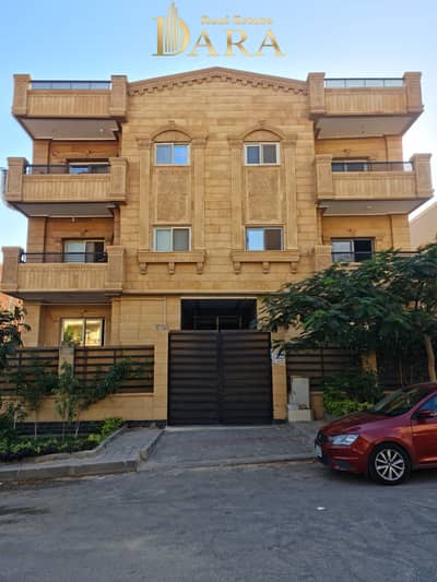 3 Bedroom Flat for Sale in Obour City, Cairo - 12dfba51-69f7-4641-94c5-a79115c63e43. jpg 3 Bedroom Flat for Sale in Obour City, Cairo - 12dfba51-69f7-4641-94c5-a79115c63e43. jpg