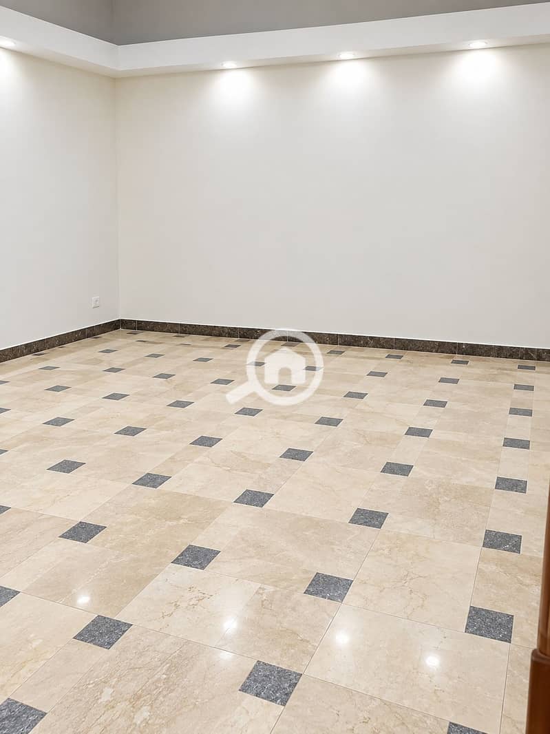 9 1000795205. png