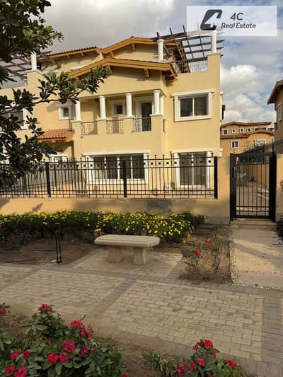 4 Bedroom Twin House for Sale in New Cairo, Cairo - WhatsApp Image 2025-12-21 at 2.05. 34 PM (1). jpeg 4 Bedroom Twin House for Sale in New Cairo, Cairo - WhatsApp Image 2025-12-21 at 2.05. 34 PM (1). jpeg