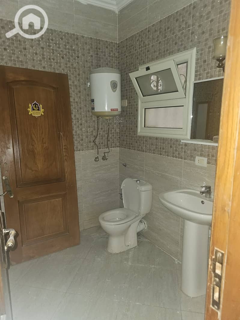 10 1000177970. jpg