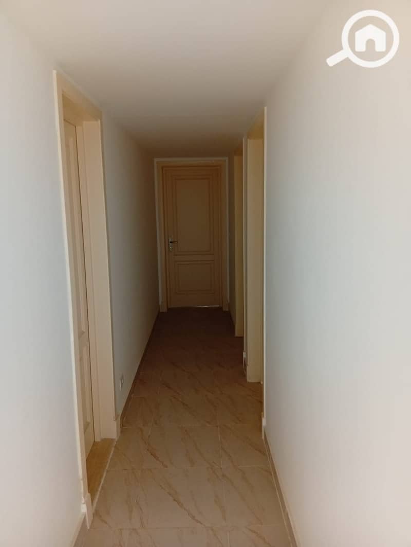 7 15788. jpg