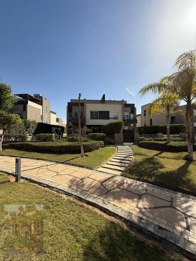 4 Bedroom Twin House for Sale in New Cairo, Cairo - 1000947775. jpg
