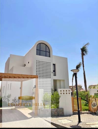 5 Bedroom Townhouse for Sale in Gouna, Red Sea - b914697e-7bed-4b20-a9e0-a24d46c3b3eb. jpg 5 Bedroom Townhouse for Sale in Gouna, Red Sea - b914697e-7bed-4b20-a9e0-a24d46c3b3eb. jpg