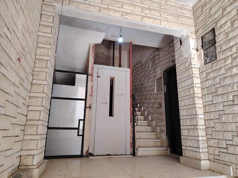 عمارة للبيع حي ٣ شارع ١٤ عمارة للبيع حي ٣ شارع ١٤