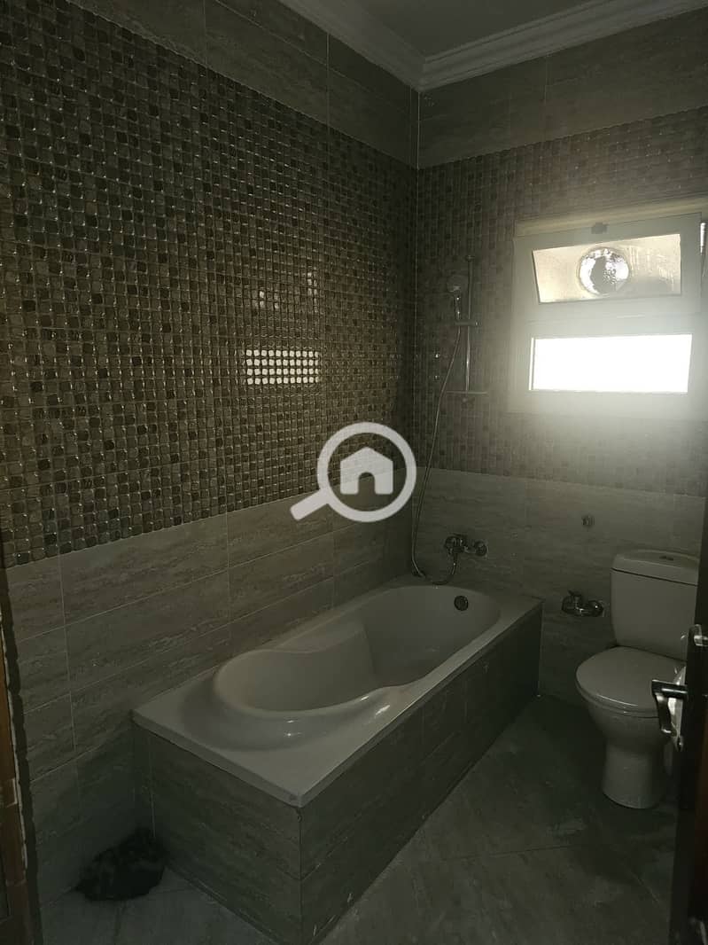 7 1000177975. jpg