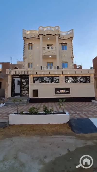 6 Bedroom Villa for Sale in Hadayek October, Giza - 1c942b86-de83-4f25-8c1f-b8f41e64c15e. jpg