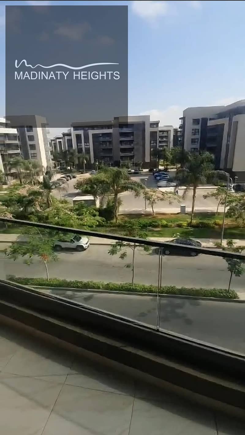 10 136557. jpg