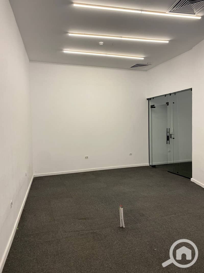 3 1000106520. jpg