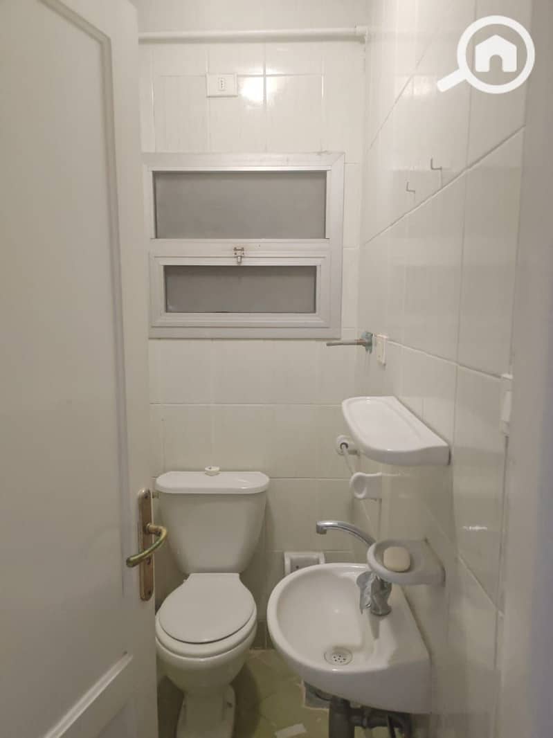 4 661519. jpg