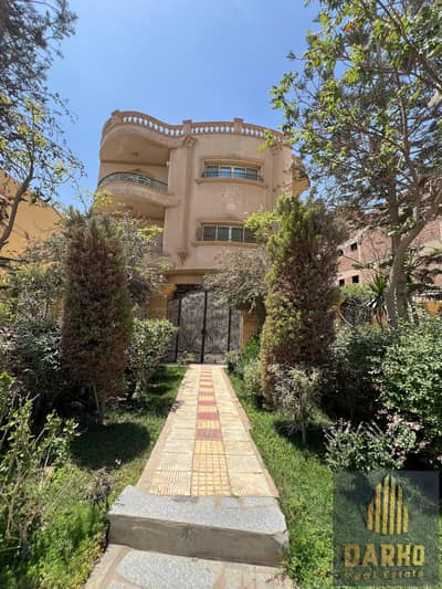 10+ Beds Villa for Sale in 6th of October, Giza - 13265. jpg