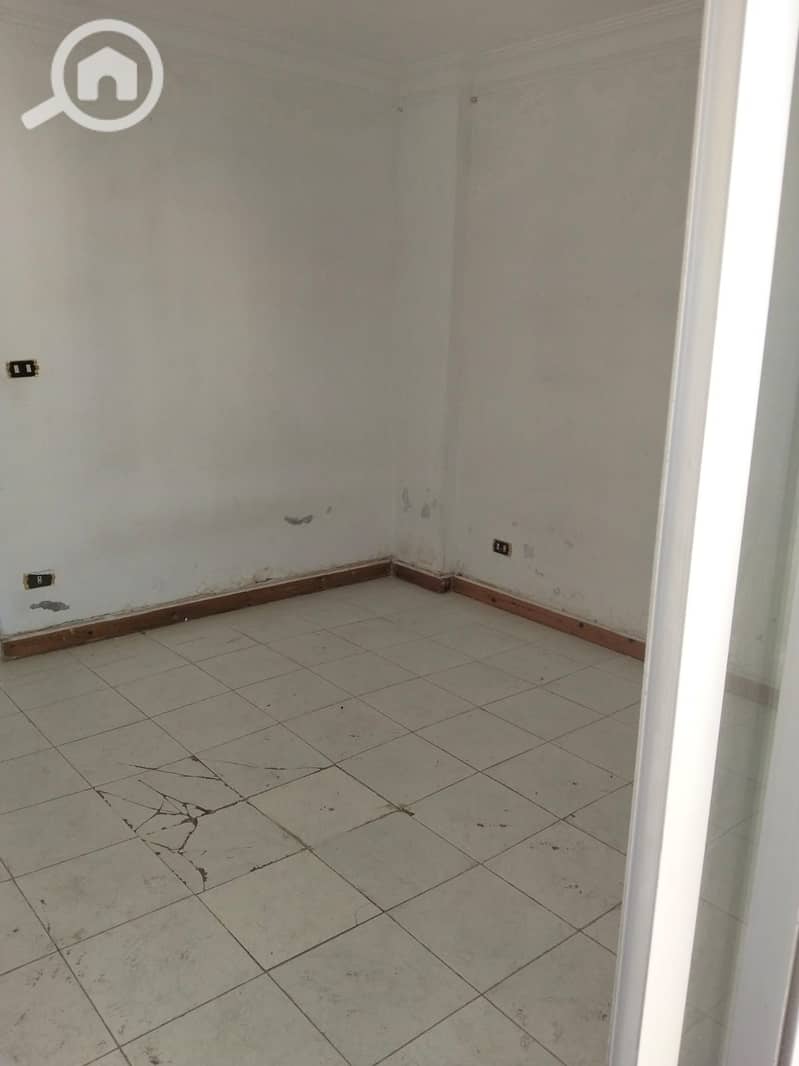 8 1001260653. jpg