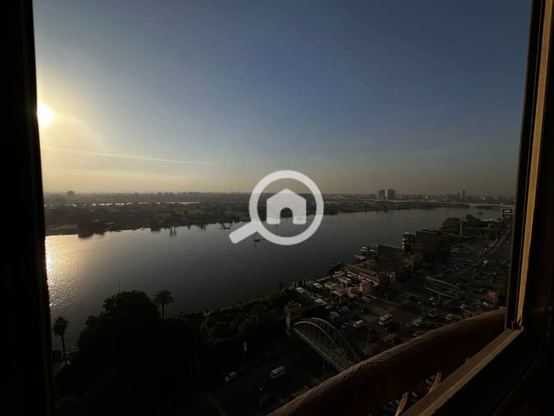 21 b5b5eead-02ae-4edf-a79b-cb60968062de. jpg