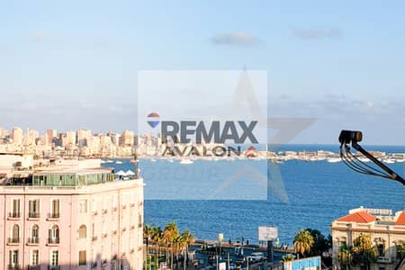 فلیٹ 3 غرف نوم للايجار في محطة الرمل، الإسكندرية - 1. jpg