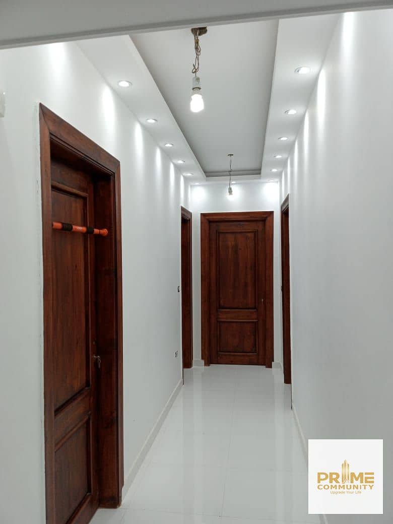 10 ed068901-7dc4-4105-bd63-b77149cafa4e. jpg