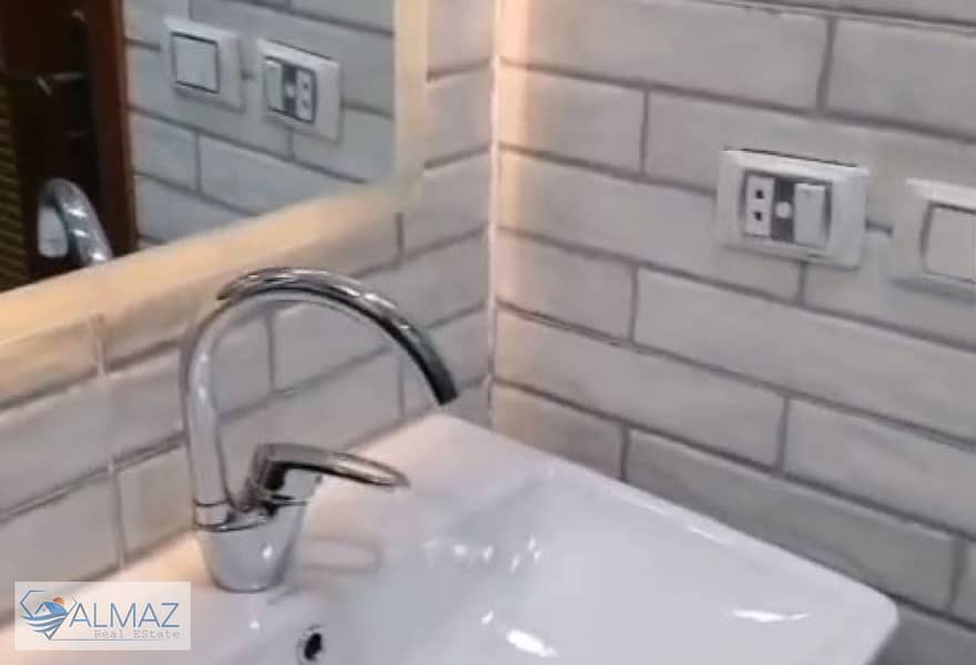6 1. jpeg