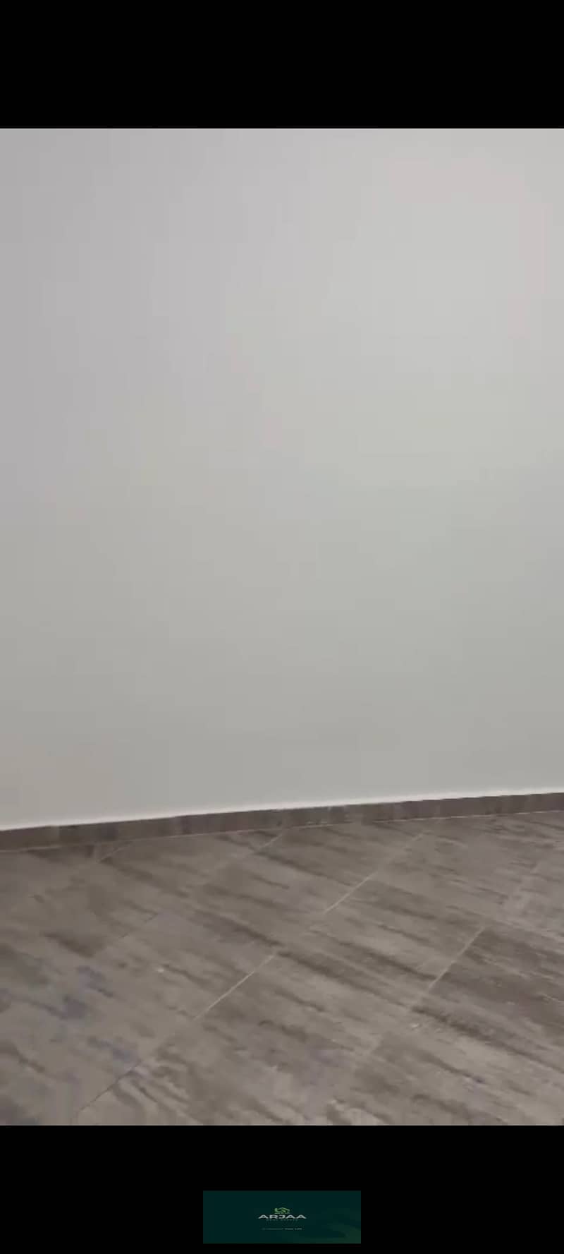 8 1001253223. jpg