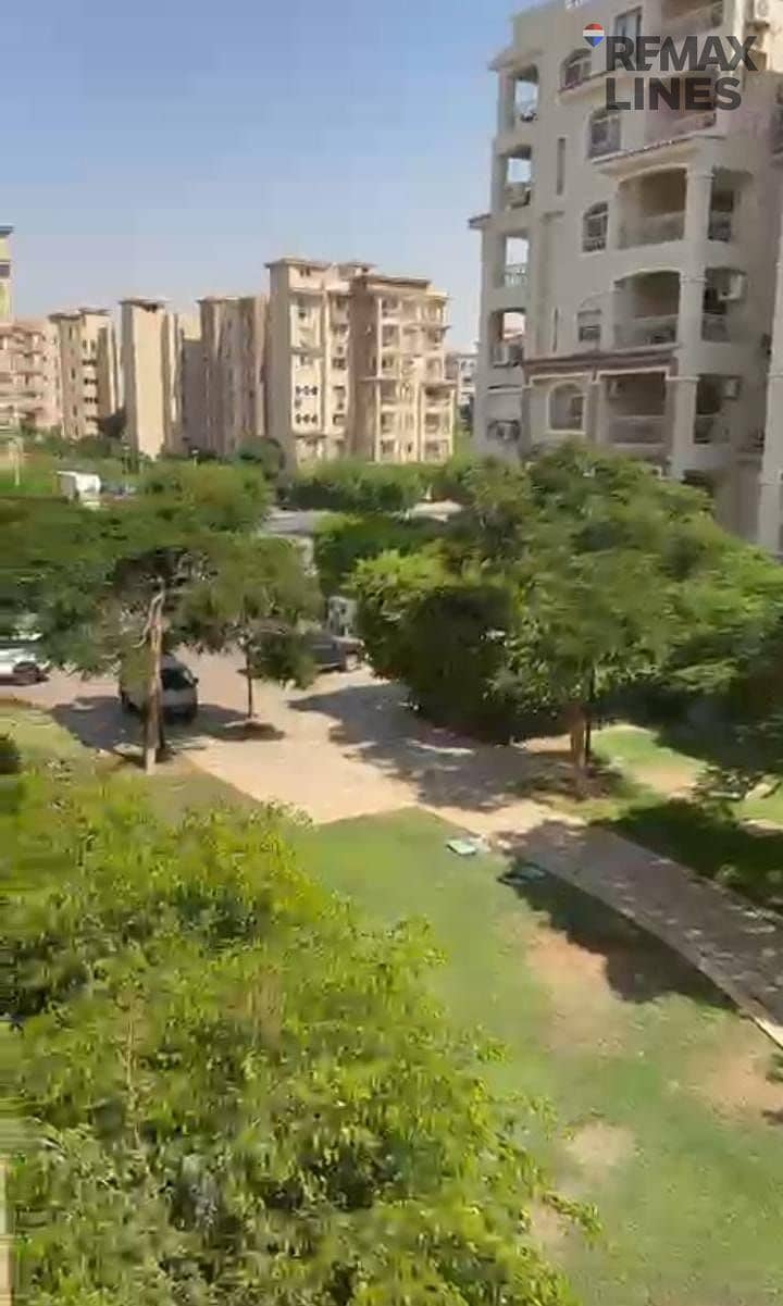 8 1000804805. jpg