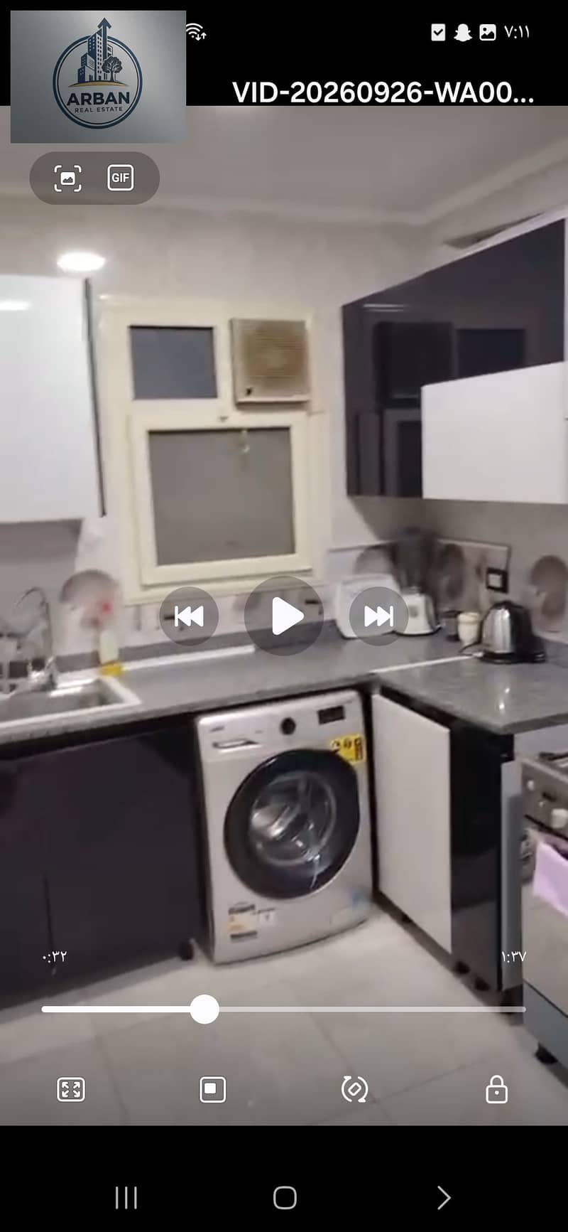3 1000837781. jpg