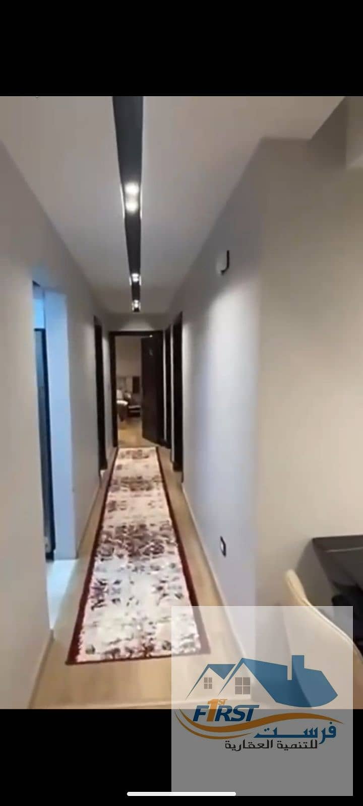 7 1000273079. png