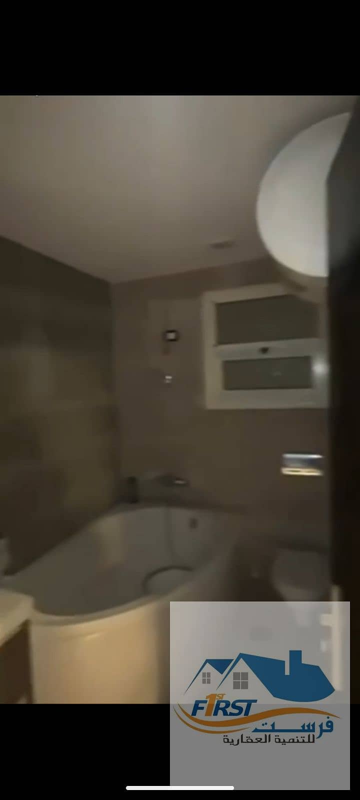 9 1000273081. png