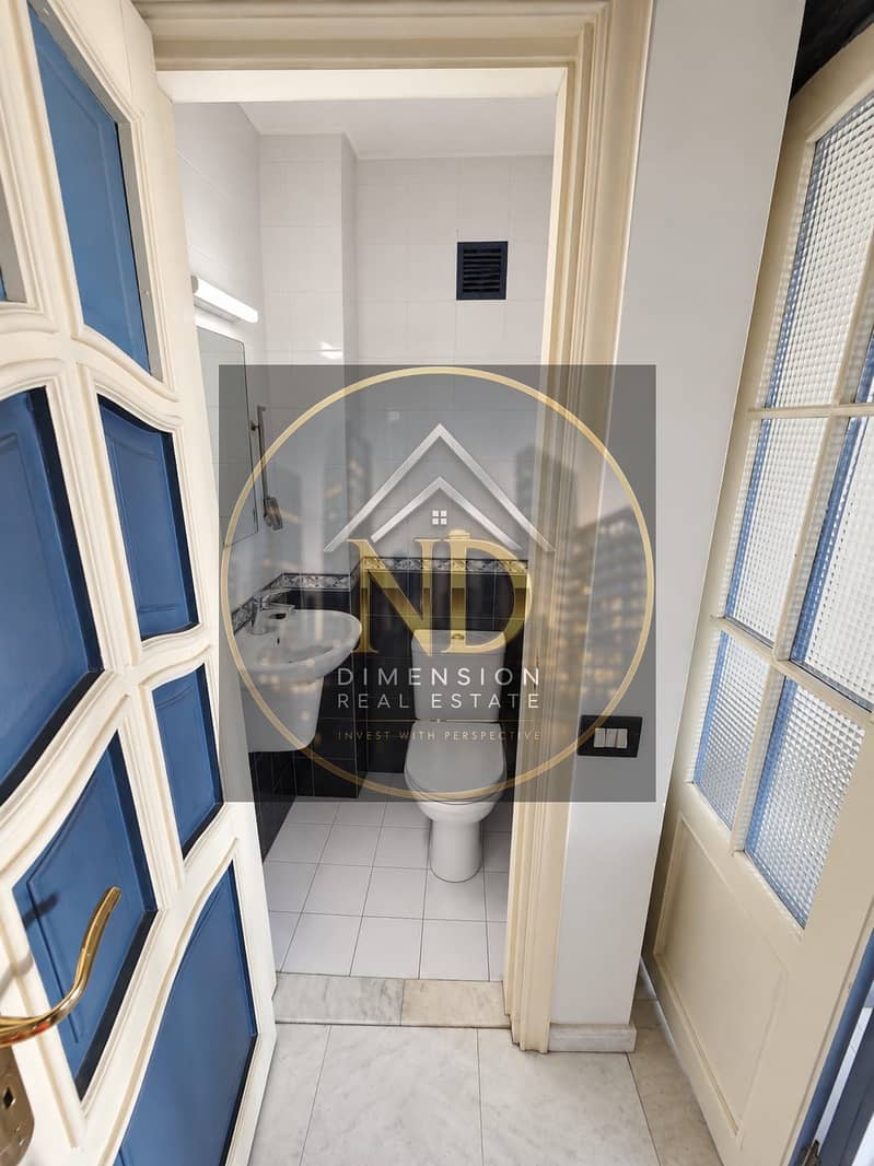 2 3dd13dbd-6643-4cc1-ab2e-e005dcfa6690. jpg