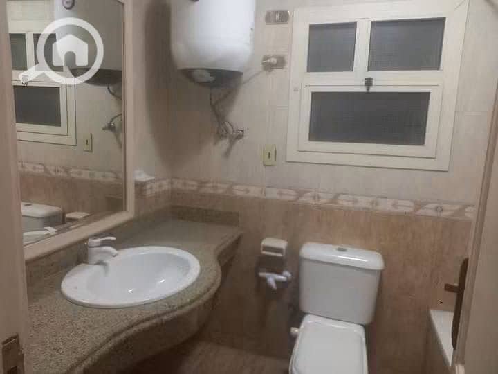 4 6339de19-b9d1-43df-9290-6482f0e7bdbb. jpg