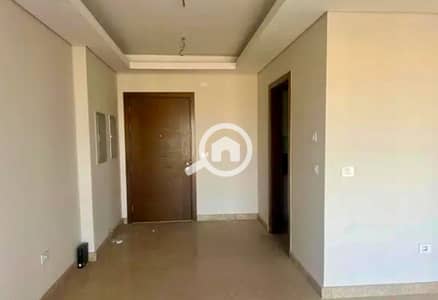 2 Bedroom Flat for Sale in Sheikh Zayed, Giza - acc01abc-a649-481a-9753-d23af9597c81. jpg 2 Bedroom Flat for Sale in Sheikh Zayed, Giza - acc01abc-a649-481a-9753-d23af9597c81. jpg