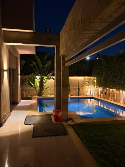 4 Bedroom Villa for Rent in Sheikh Zayed, Giza - ڤيلا مودرن للأيجار 4 Bedroom Villa for Rent in Sheikh Zayed, Giza - ڤيلا مودرن للأيجار