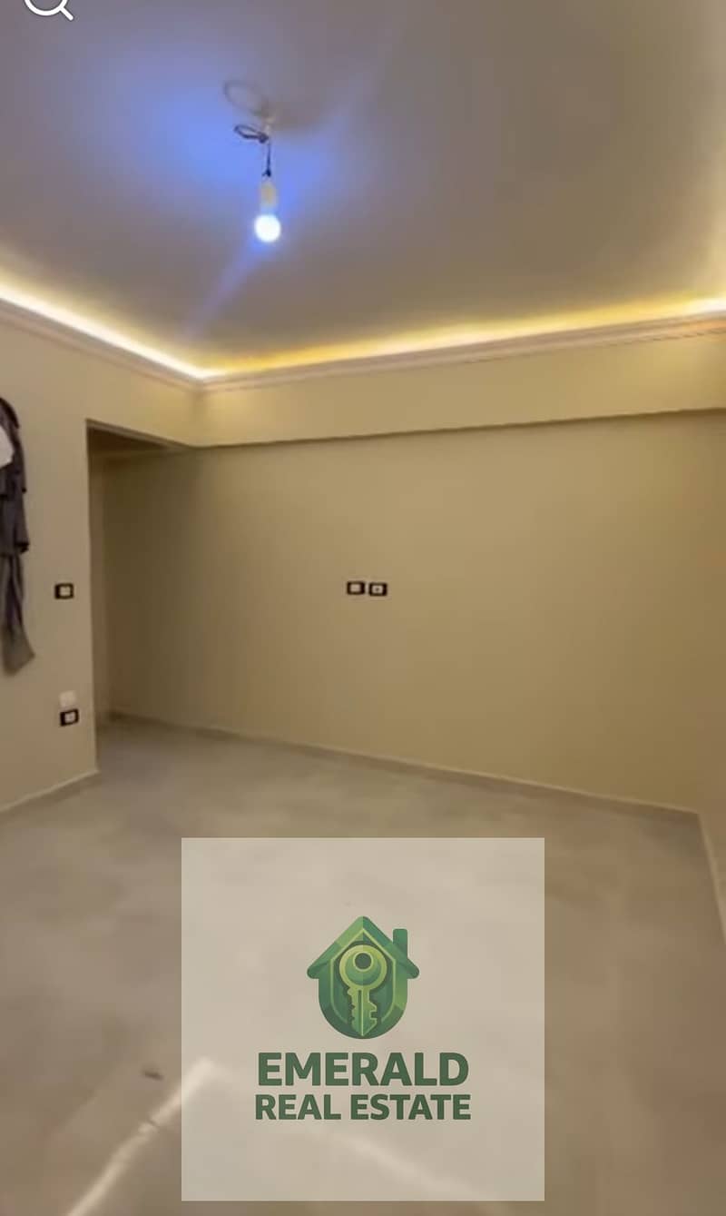 17 1000709235. jpg