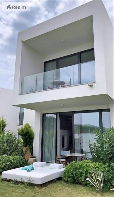 5 Bedroom Villa for Sale in 6th of October, Giza - 483785371_1197472625266299_7462928107119179611_n. jpg 5 Bedroom Villa for Sale in 6th of October, Giza - 483785371_1197472625266299_7462928107119179611_n. jpg