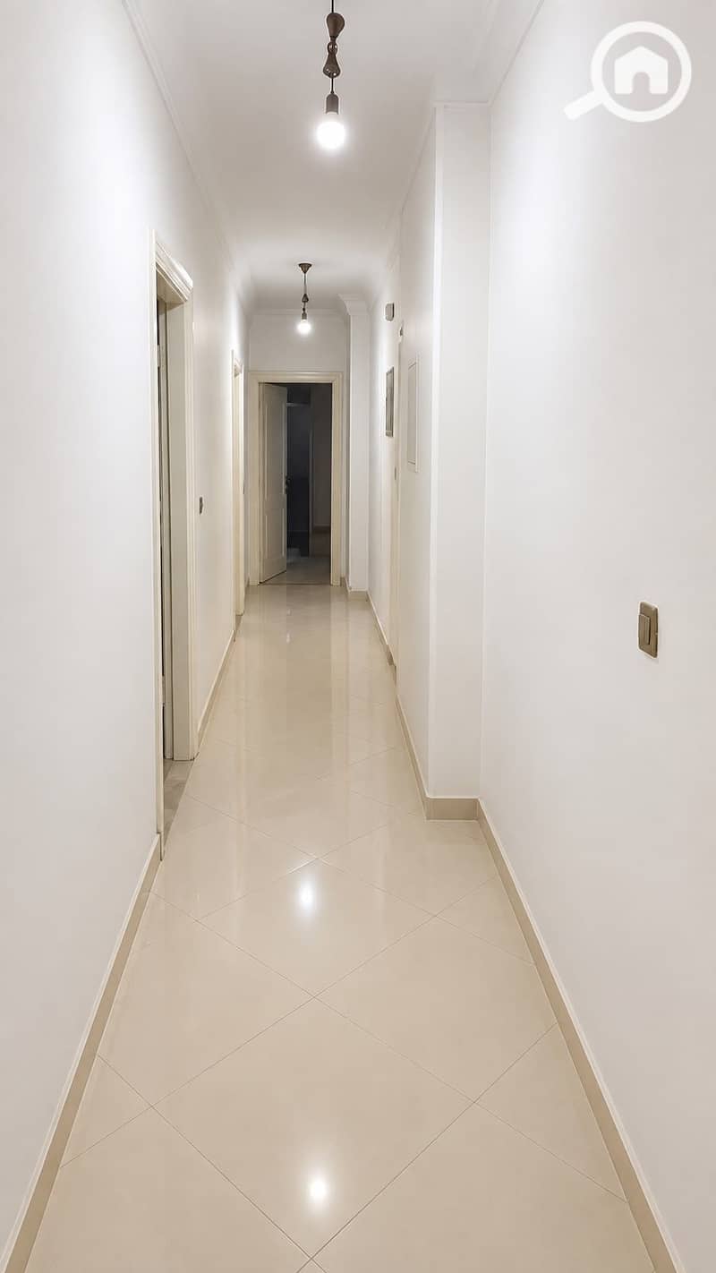5 1000069434. jpg