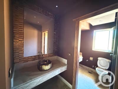 5 Bedroom Villa for Sale in Sheikh Zayed, Giza - ccd7621a-d755-42c6-a495-752b4d76b4c4. jpeg 5 Bedroom Villa for Sale in Sheikh Zayed, Giza - ccd7621a-d755-42c6-a495-752b4d76b4c4. jpeg