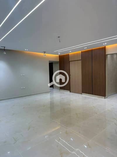 3 Bedroom Apartment for Sale in Sheikh Zayed, Giza - WhatsApp Image 2026-09-27 at 12.43. 52 PM (2). jpeg