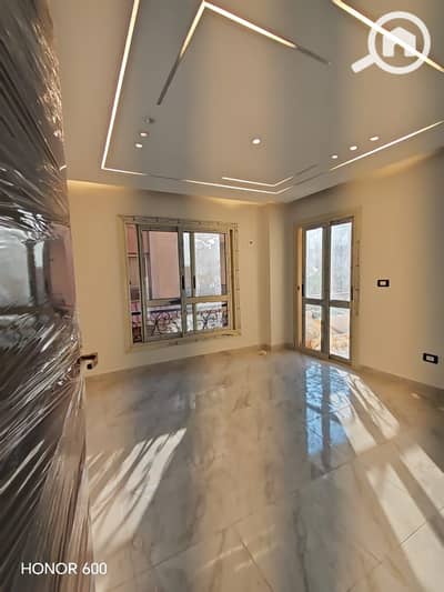 3 Bedroom Apartment for Sale in Sheikh Zayed, Giza - WhatsApp Image 2026-09-27 at 1.24. 35 PM. jpeg