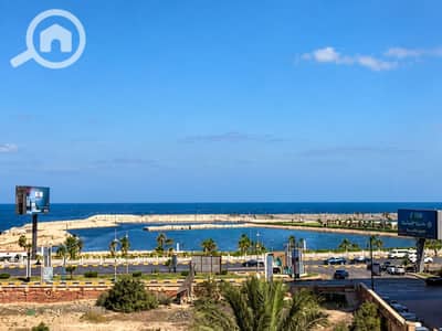 فلیٹ 4 غرف نوم للبيع في زيزينيا، الإسكندرية - ChatGPT Image Sep 27, 2026, 12_40_44 PM. png