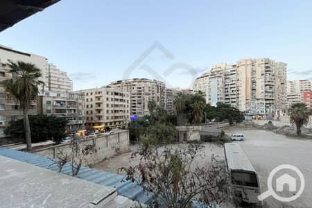 3 Bedroom Flat for Rent in Glim, Alexandria - 1- 10-62. jpg 3 Bedroom Flat for Rent in Glim, Alexandria - 1- 10-62. jpg