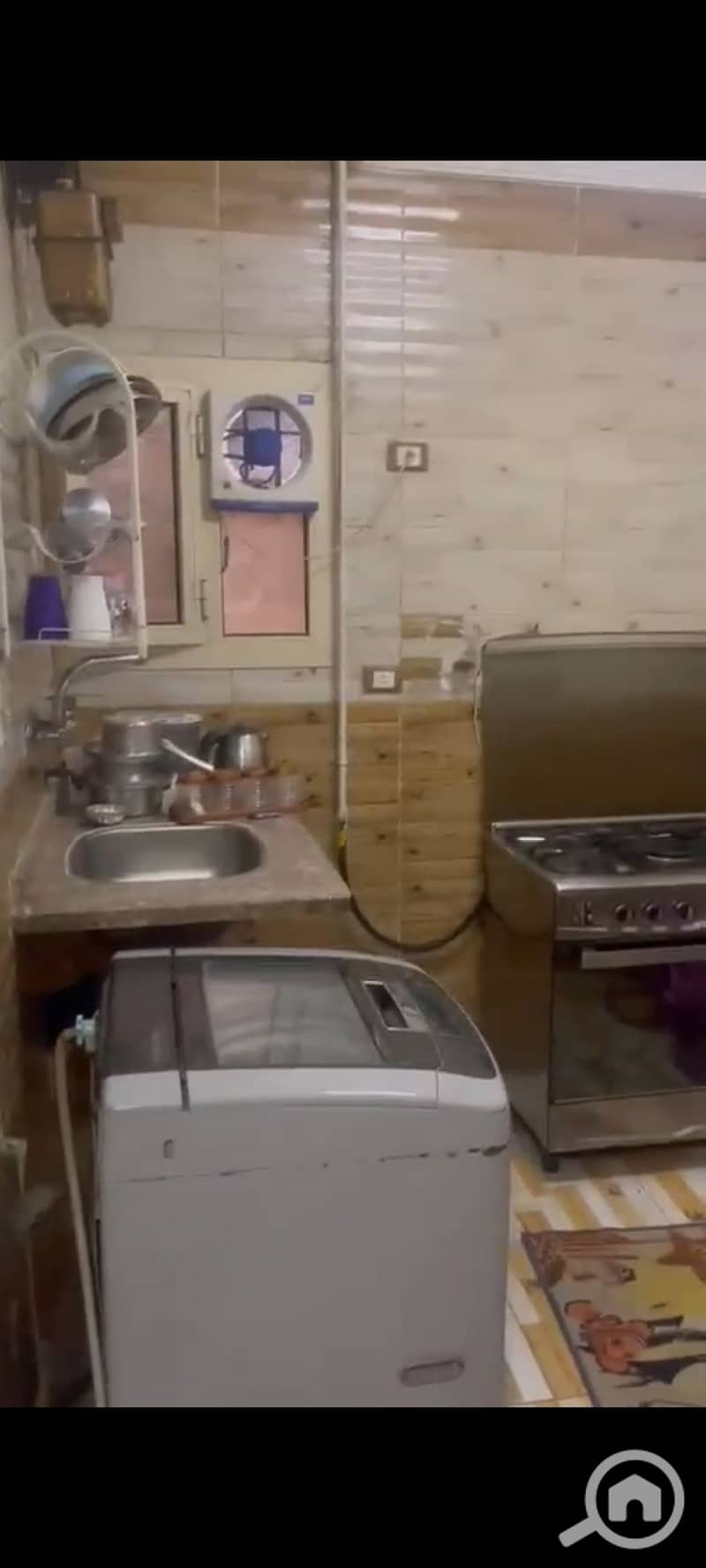8 1000528995. jpg