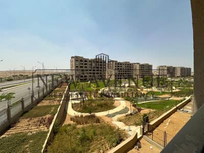 4 Bedroom Duplex for Sale in Mostakbal City, Cairo - WhatsApp Image 2026-09-27 at 2.44. 04 PM. jpeg