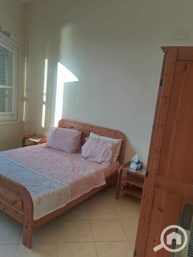 10 487e1362-7ac6-42d7-a142-5243500d0b0c. jpg