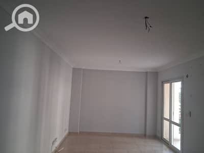 2 Bedroom Apartment for Rent in Madinaty, Cairo - WhatsApp Image 2026-09-27 at 12.45. 53 PMبثضي. jpeg 2 Bedroom Apartment for Rent in Madinaty, Cairo - WhatsApp Image 2026-09-27 at 12.45. 53 PMبثضي. jpeg