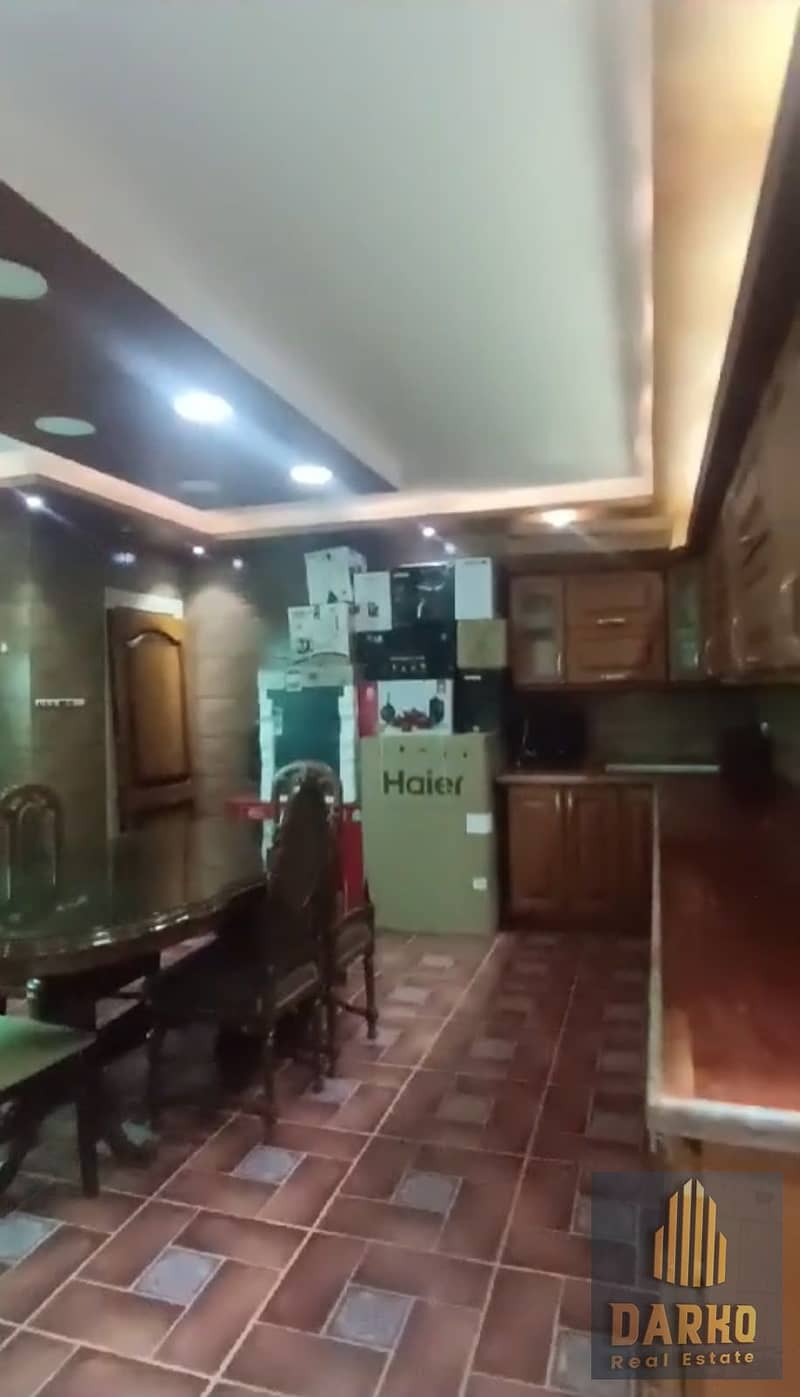 7 13706. jpg
