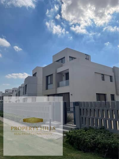 4 Bedroom Villa for Sale in Shorouk City, Cairo - 570605753_1602479474242648_1314094466484691596_n. jpg 4 Bedroom Villa for Sale in Shorouk City, Cairo - 570605753_1602479474242648_1314094466484691596_n. jpg