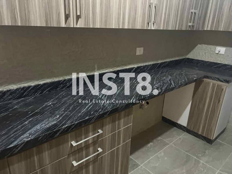 3 6ab7ce4b47f1c_scaled_1000236706. jpg