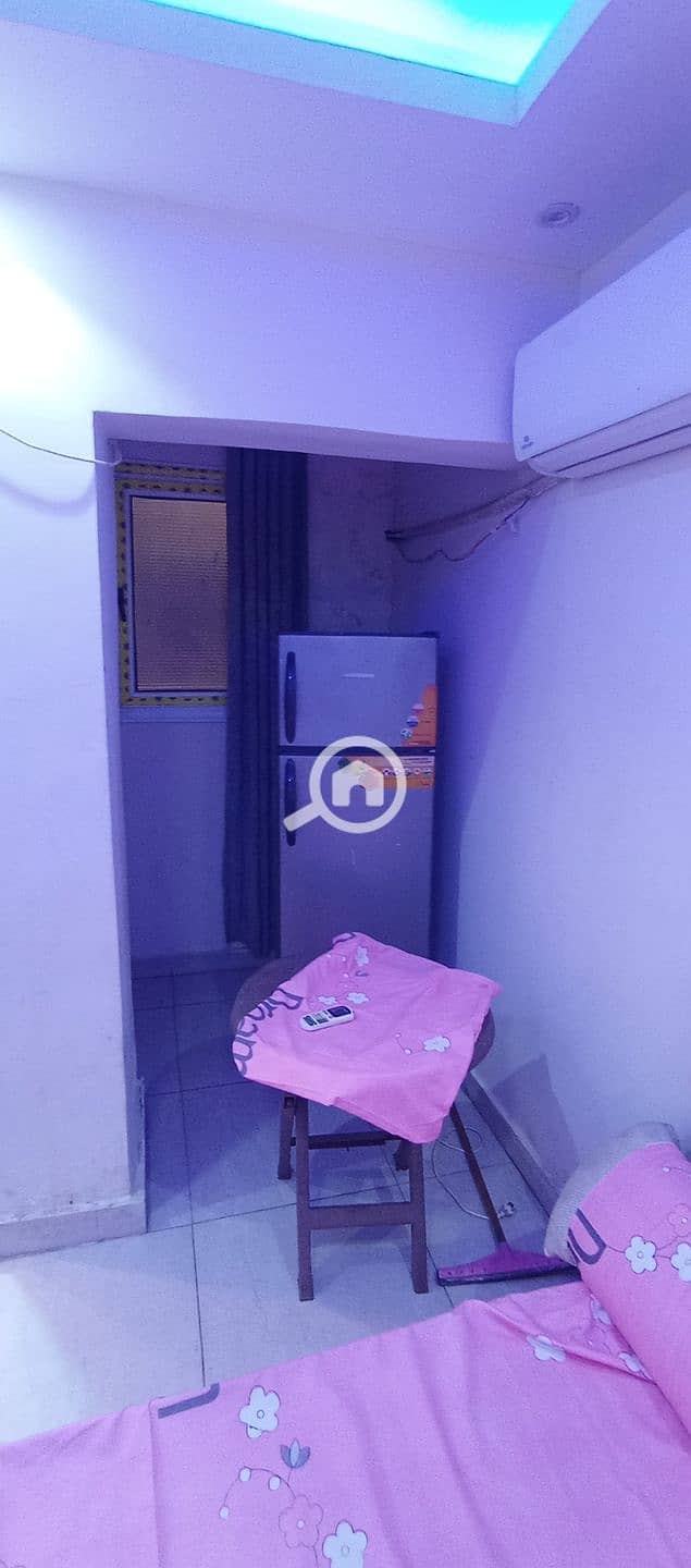 4 1000181595. jpg